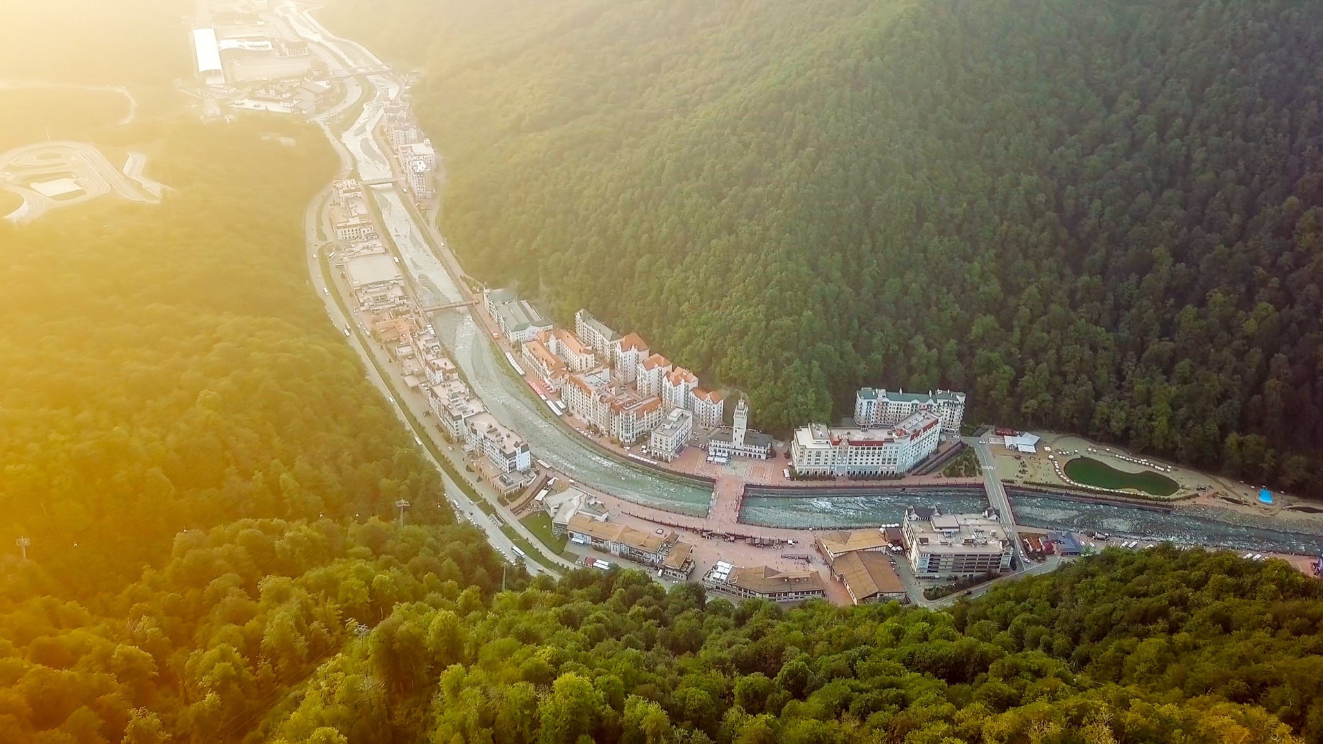 索契公园的游乐设施与展馆